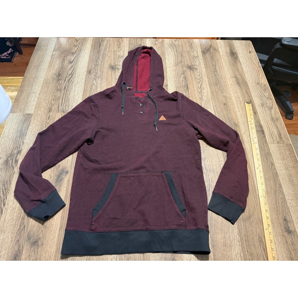 Free Nature Hoodie Mens Size Small Burgundy Henley Pullover Contrast Trim